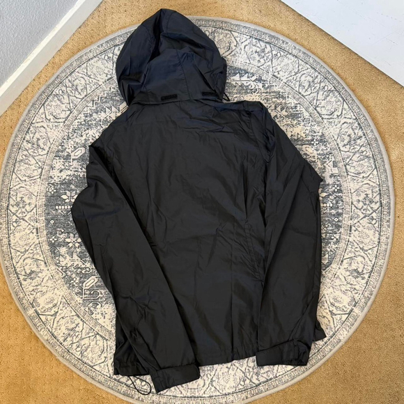 Black Columbia Sportswear Lightweight Switchback Hooded Windbreaker Jacket - Picture 4 of 7